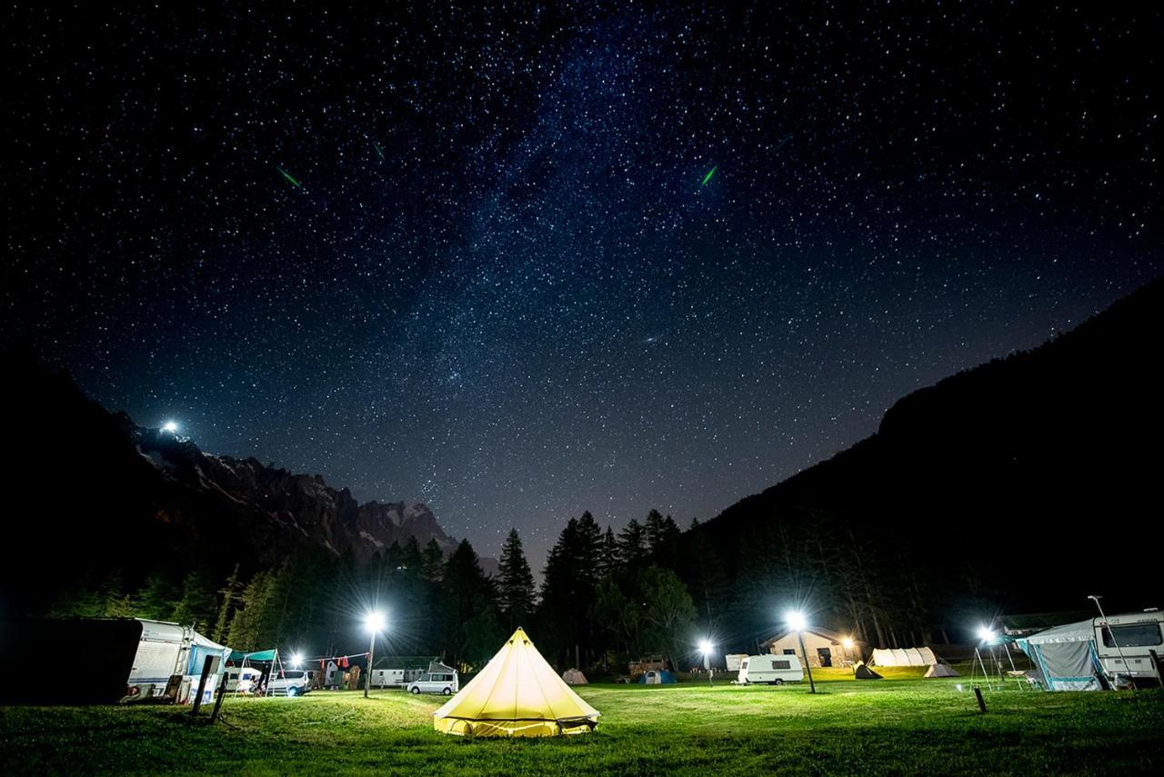 Hobo Camping Courmayeur Luaran gambar