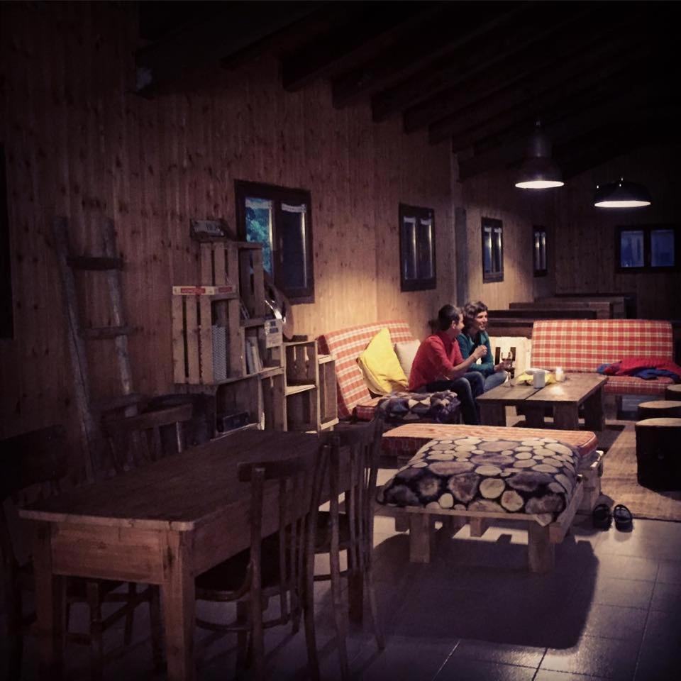 Hobo Camping Courmayeur Luaran gambar